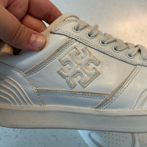 Tory Burch CLOVER COURT SNEAKER - Picture 13 of 13